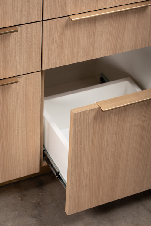 Whitby Six Drawer Styling Station - Image 5