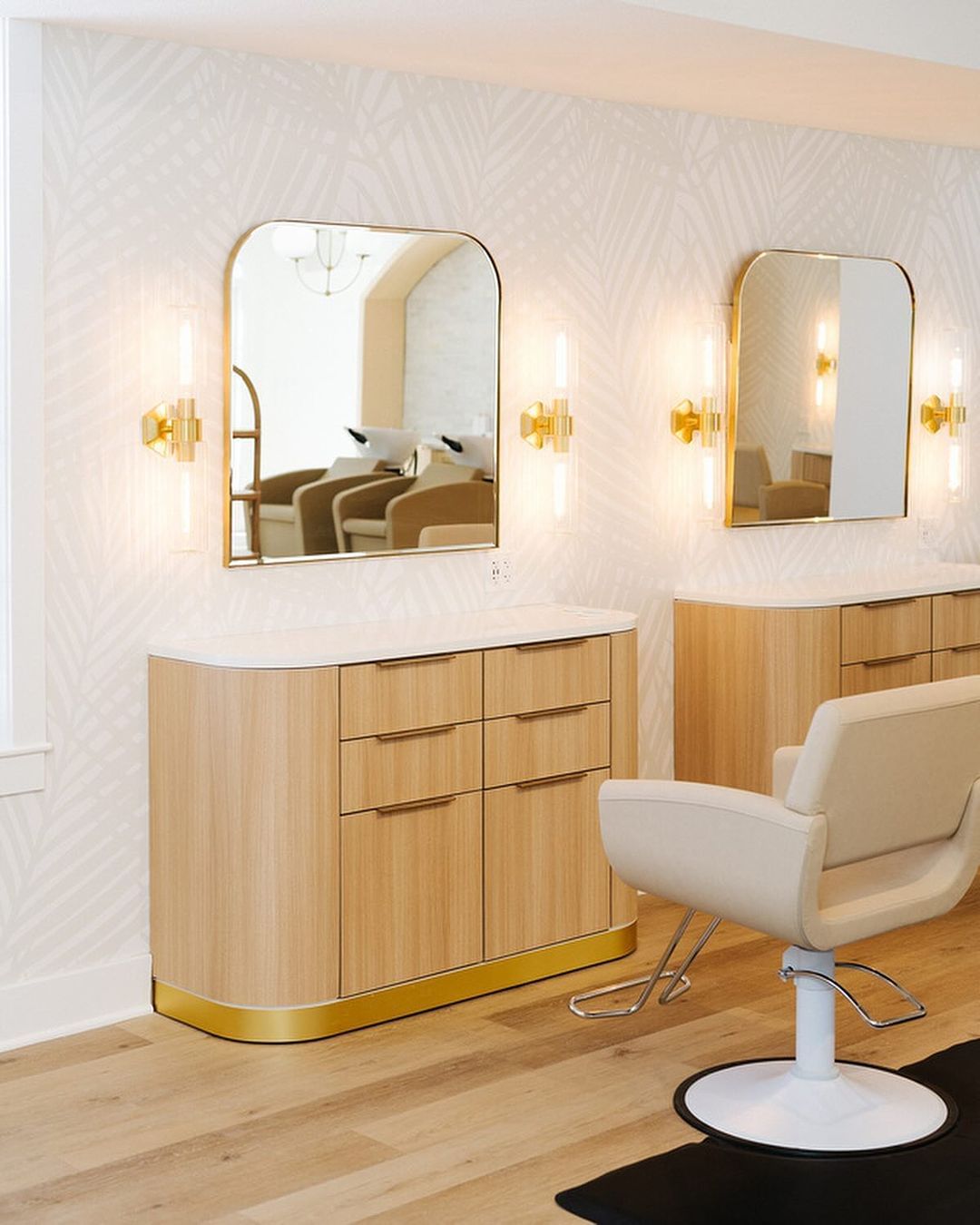 Whitby Six Drawer Styling Station - Image 7